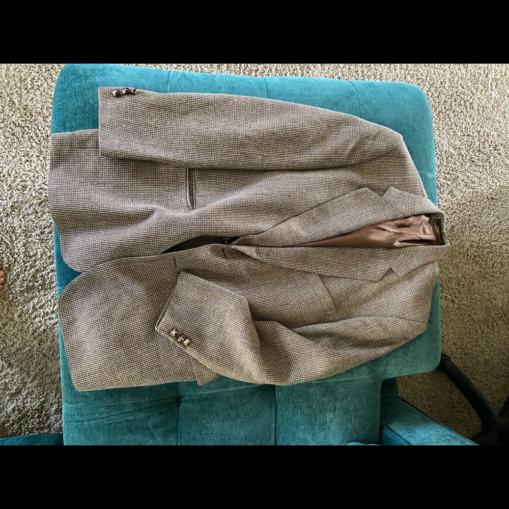 Oversized tweed blazer